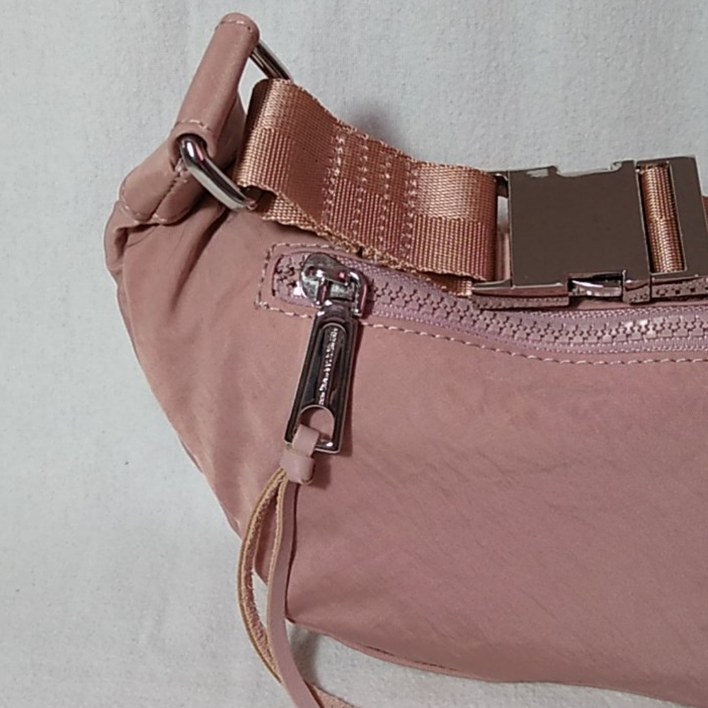 *SOLD* Rebecca Minkoff Vintage Pink Nylon Belt Bag - Picture 9 of 11